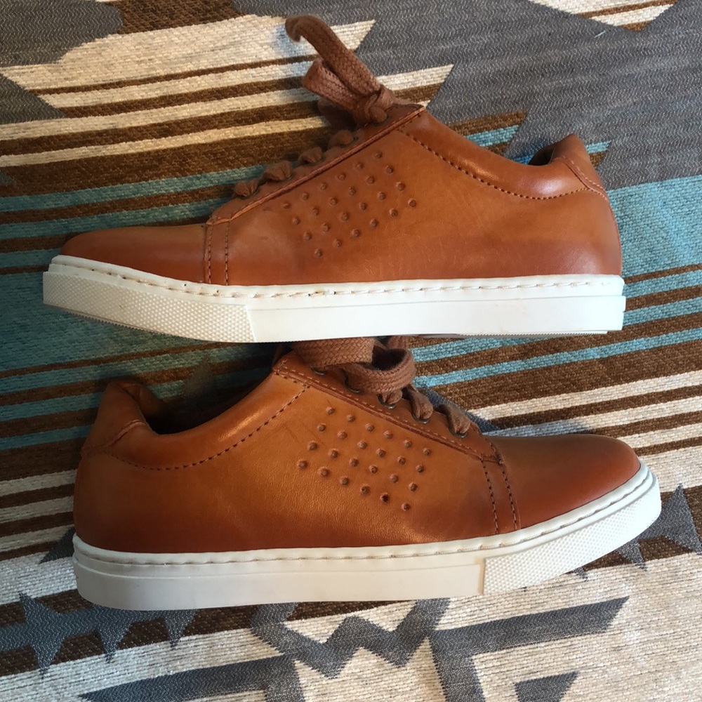 Vince Camuto Kids Grafte Sneaker